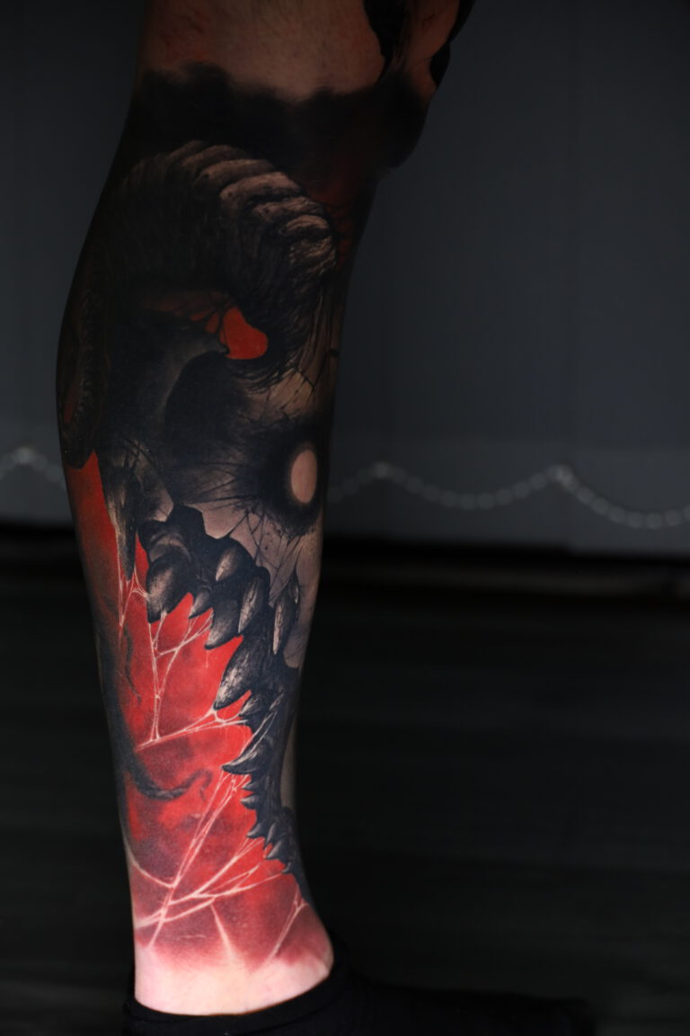Photo-16-01-2021-18-37-32-768x1152 Face with two horns Kluczyk tattoo