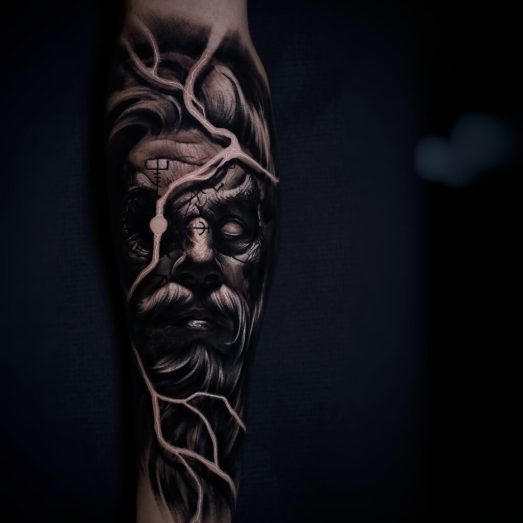 kluczyk_tattoo_monk-face-1024x1024 Gallery