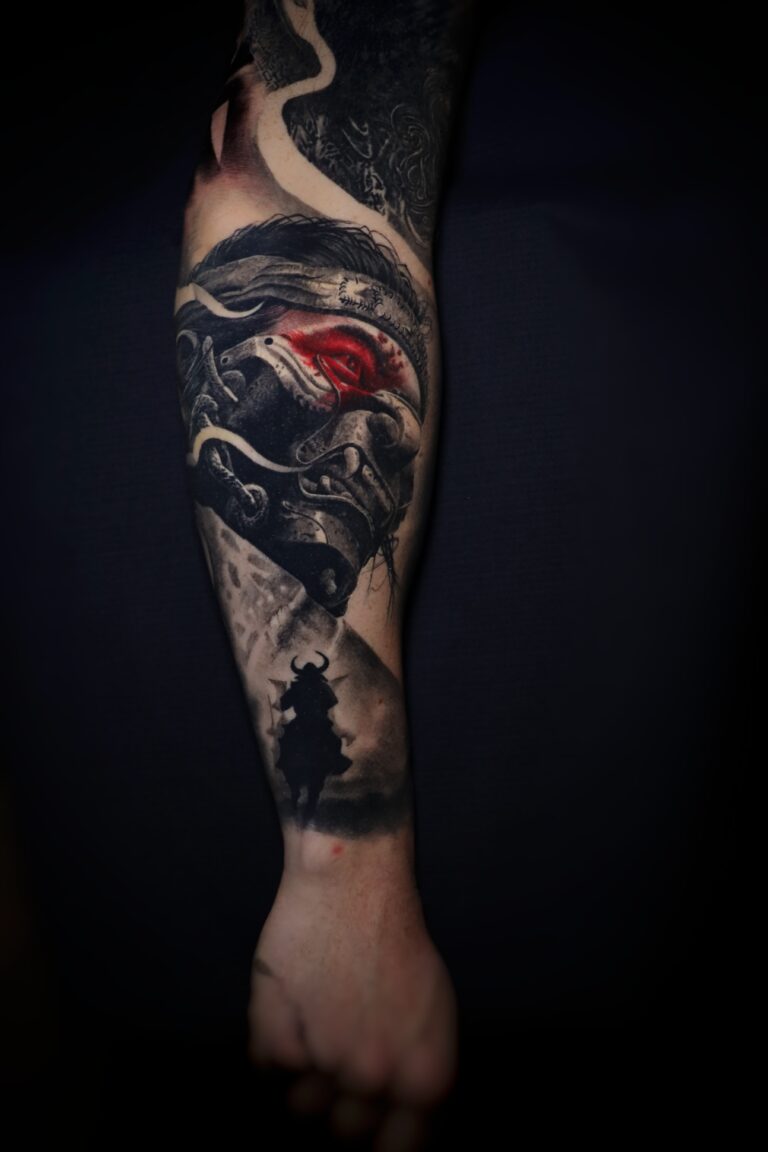 Photo-14-12-2021-20-15-44-01-768x1152 Bartlomiej | Kluczyk - Ronin (Healed)
