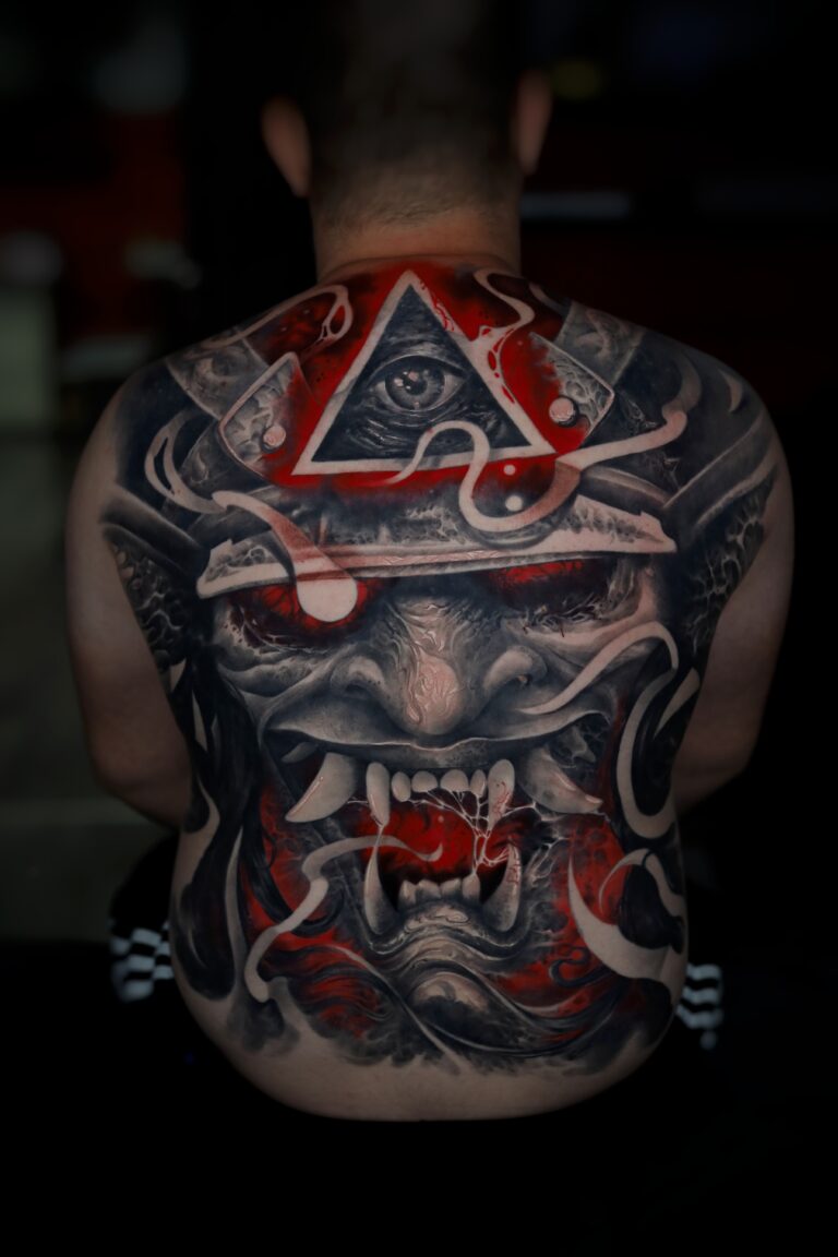 Photo-06-06-2023-19-15-43-01-768x1152 Bartlomiej | Kluczyk – Full back oni mask (healed)