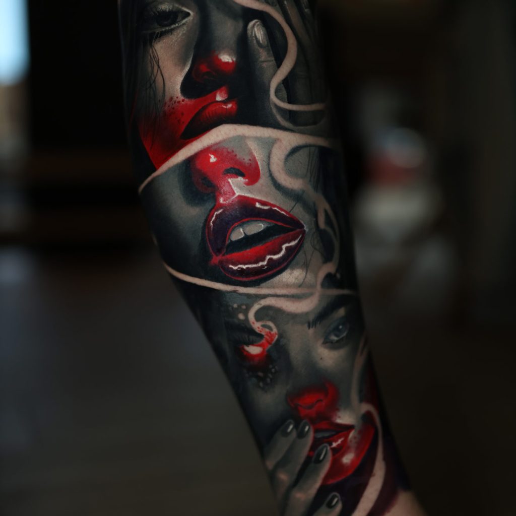 lady-red-lips-3-1024x1024 Gallery